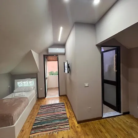 Genal Apartaments Tirana Exterior photo