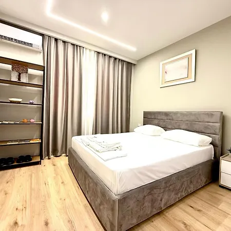 Genal Apartaments Tirana Exterior photo