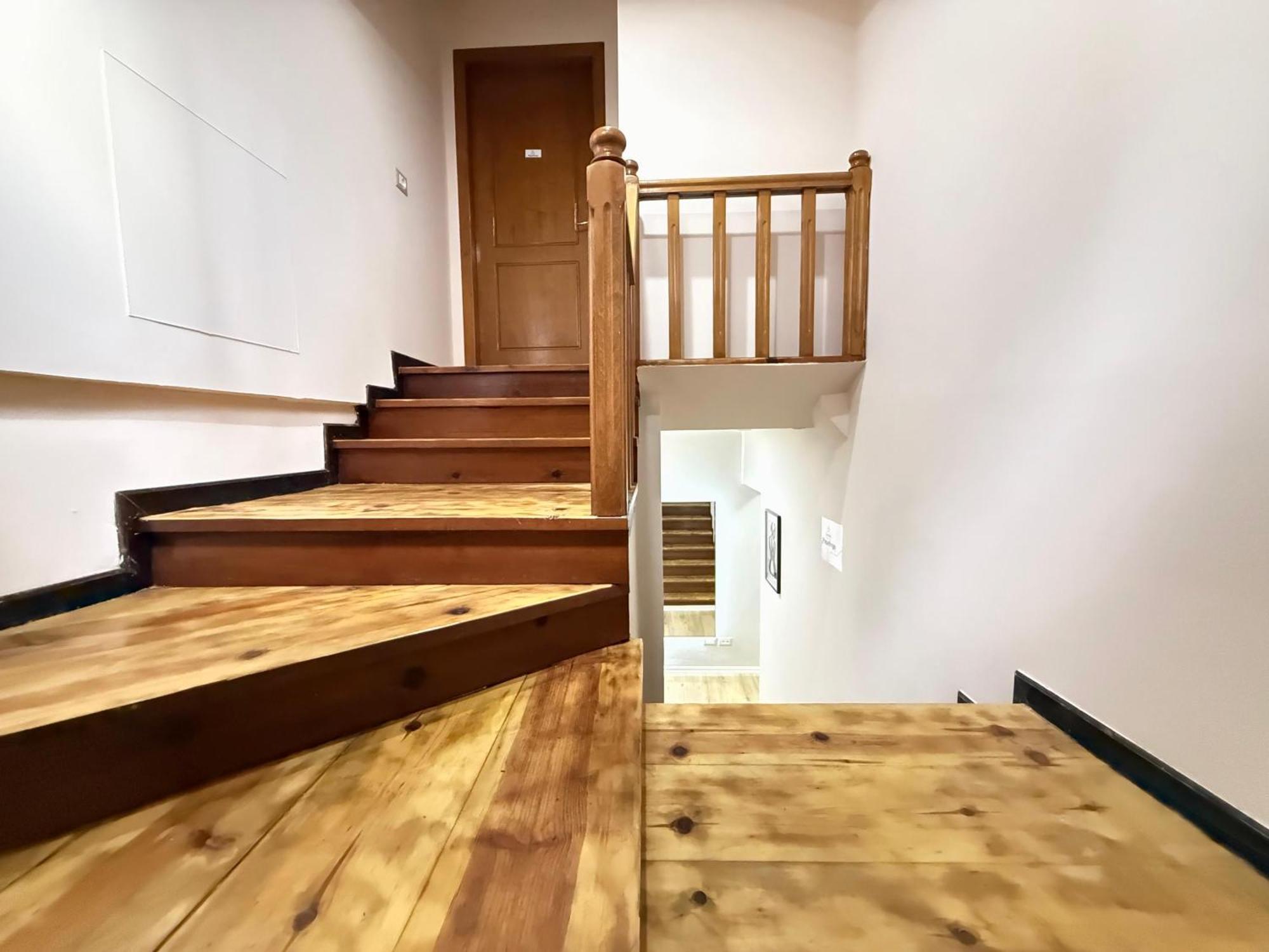 Apartament Genal *
