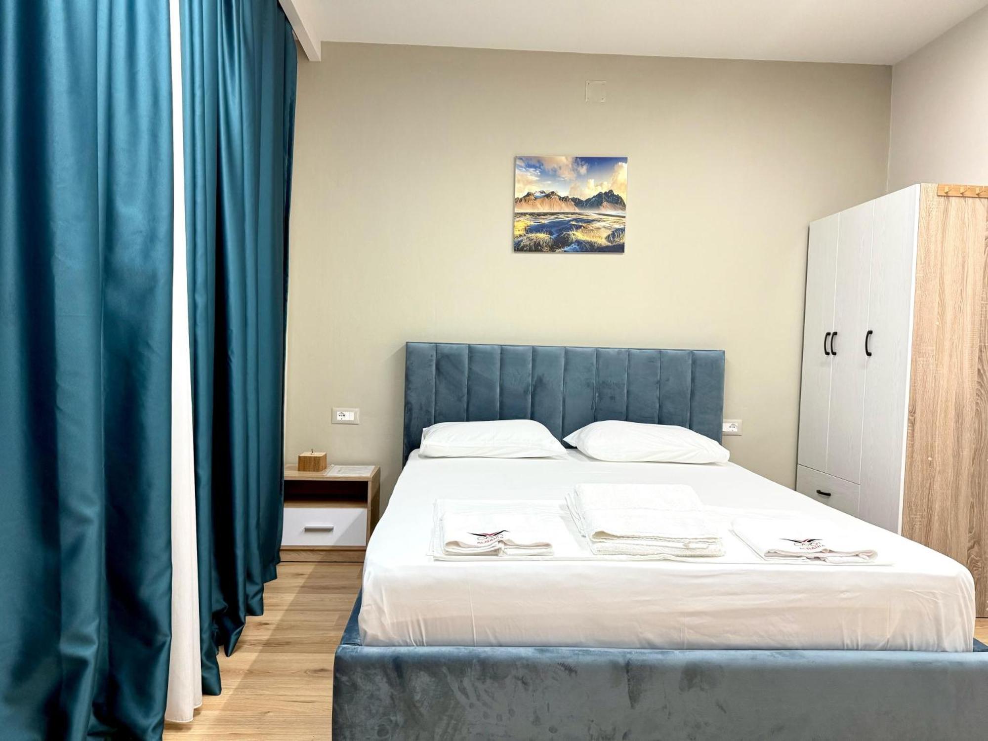 Genal Apartament *